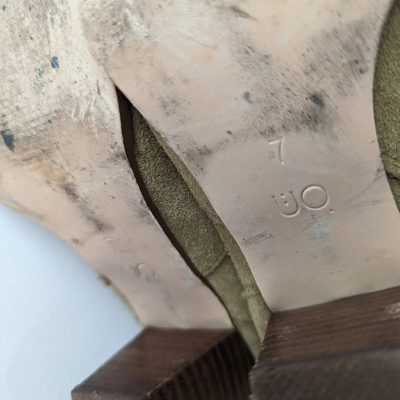 Urban Outfitters Westie Suede Ankle Boots - 7 - Picture 9 of 9